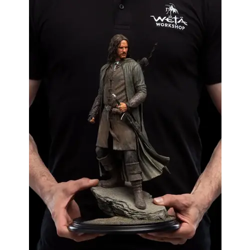 Weta Workshop LTD ARAGORN™, HUNTER OF THE PLAINS