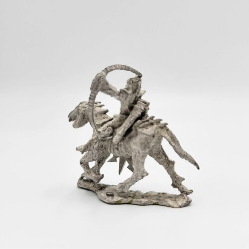 Dark Horse Miniatures UNHOLY DEATHRIDER w/ BOW