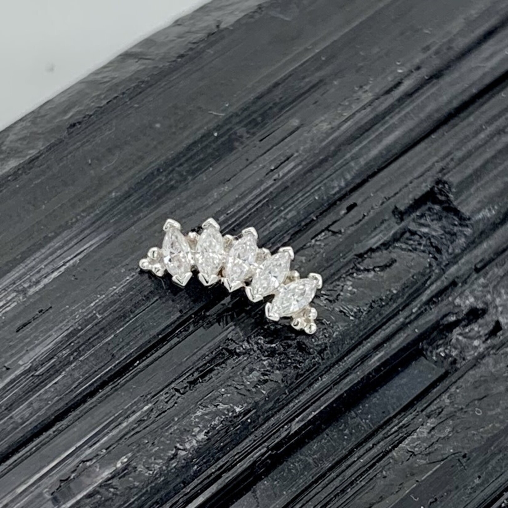 BVLA BVLA "Panaraya Marquise" threaded end with 3x 1.5 CZ