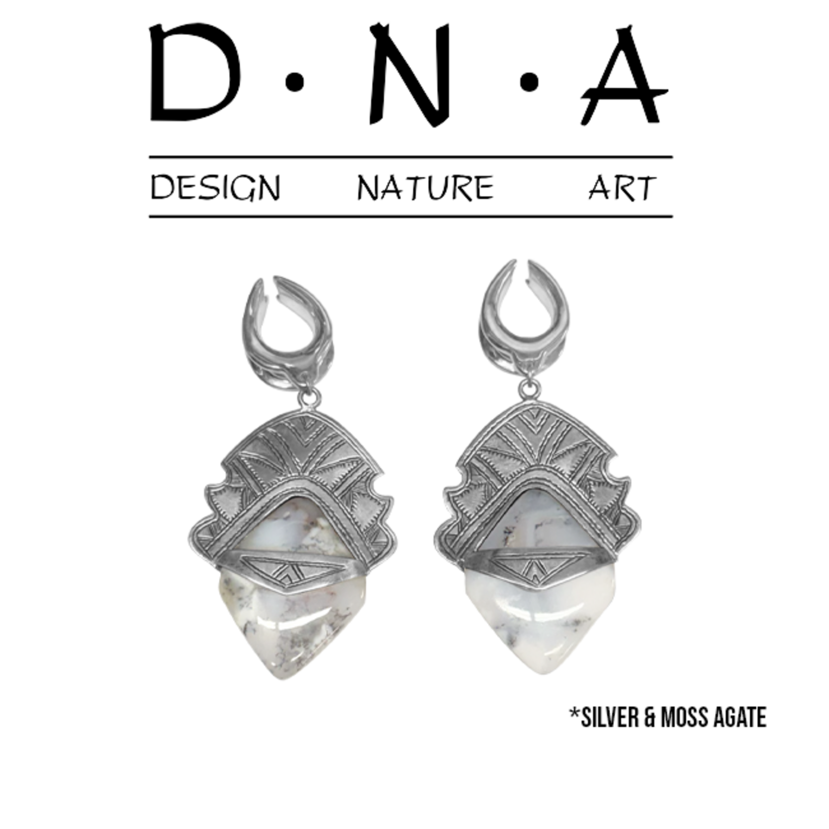 D.N.A Silver & Moss Agate hanging design on saddle spreader