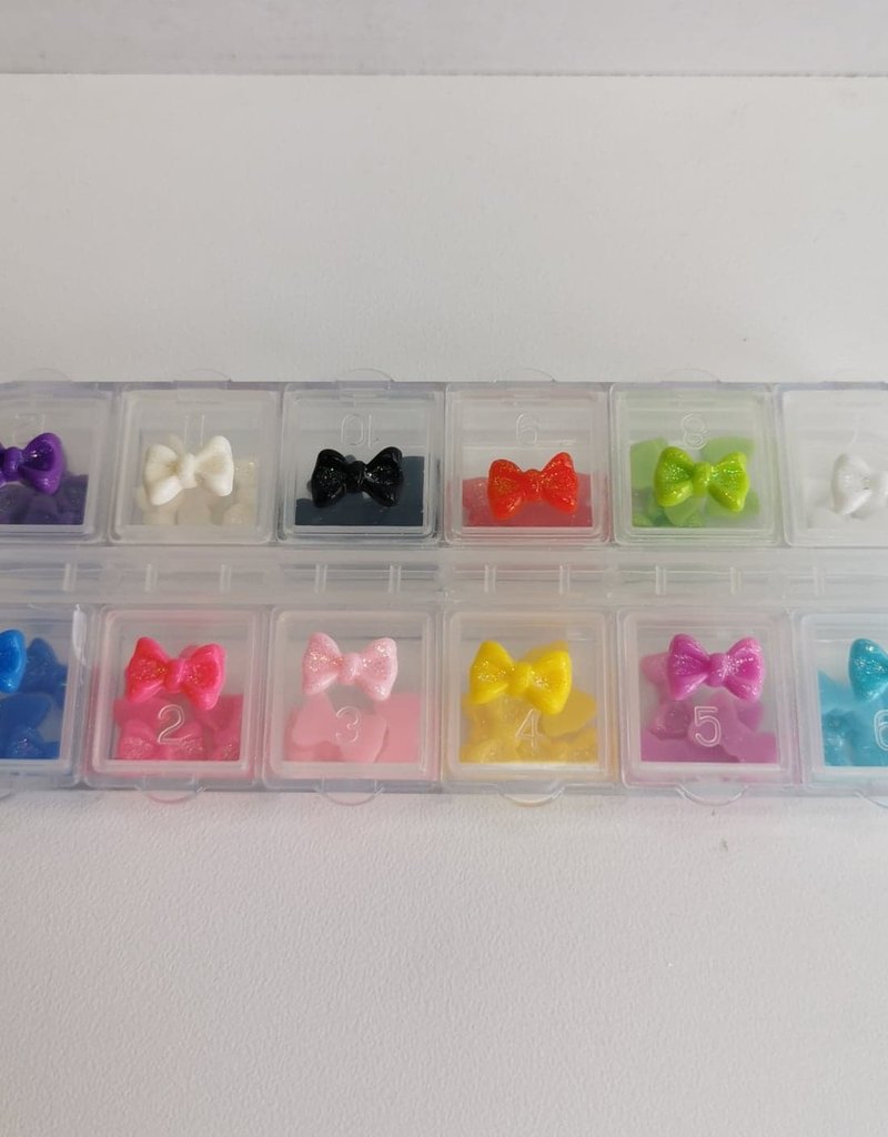 Bijoux 3D - boucle en plastique avec brillants (boitier de 12 couleurs) 60 pièces