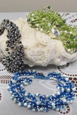 6/11 6-9pm Twist Of Sparkle Bracelet Instruction 6/11 6-9pm Twist Of Sparkle Bracelet Instruction