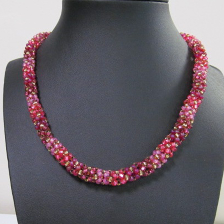 Classes 10/28 6-9pm Seasonal Splendor Necklace Instruction - Linda Welsh