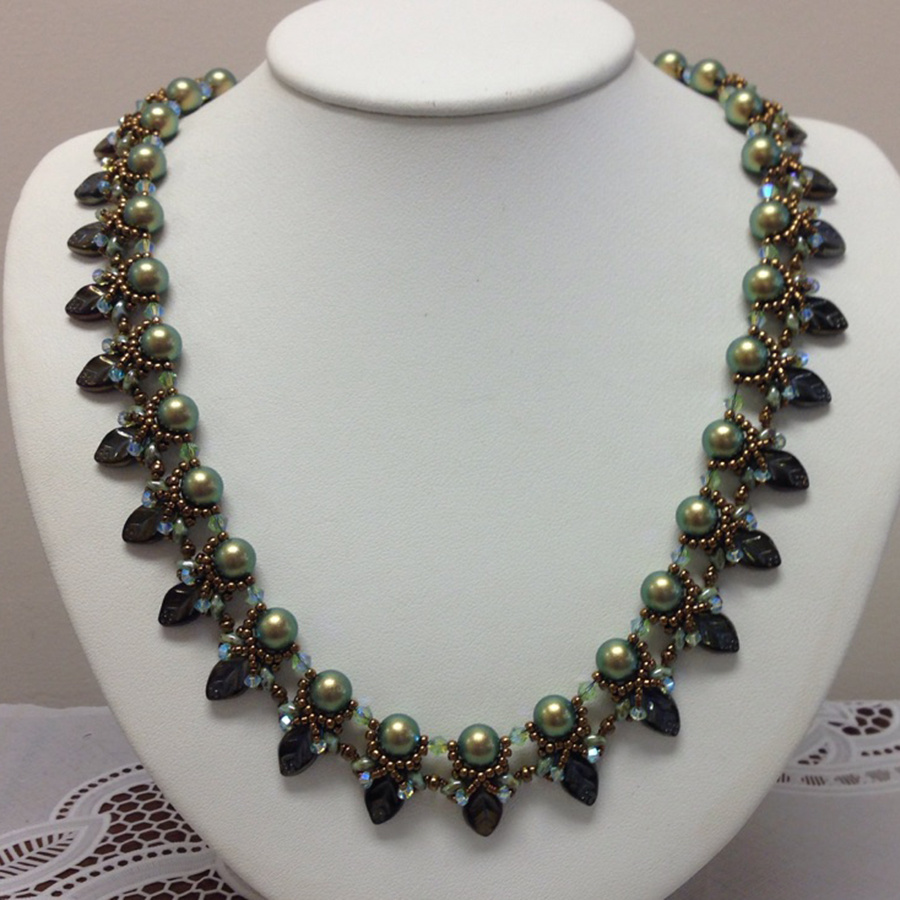 Classes 03/062-5pm Ivy Trails Necklace Instruction - Gail Bloom