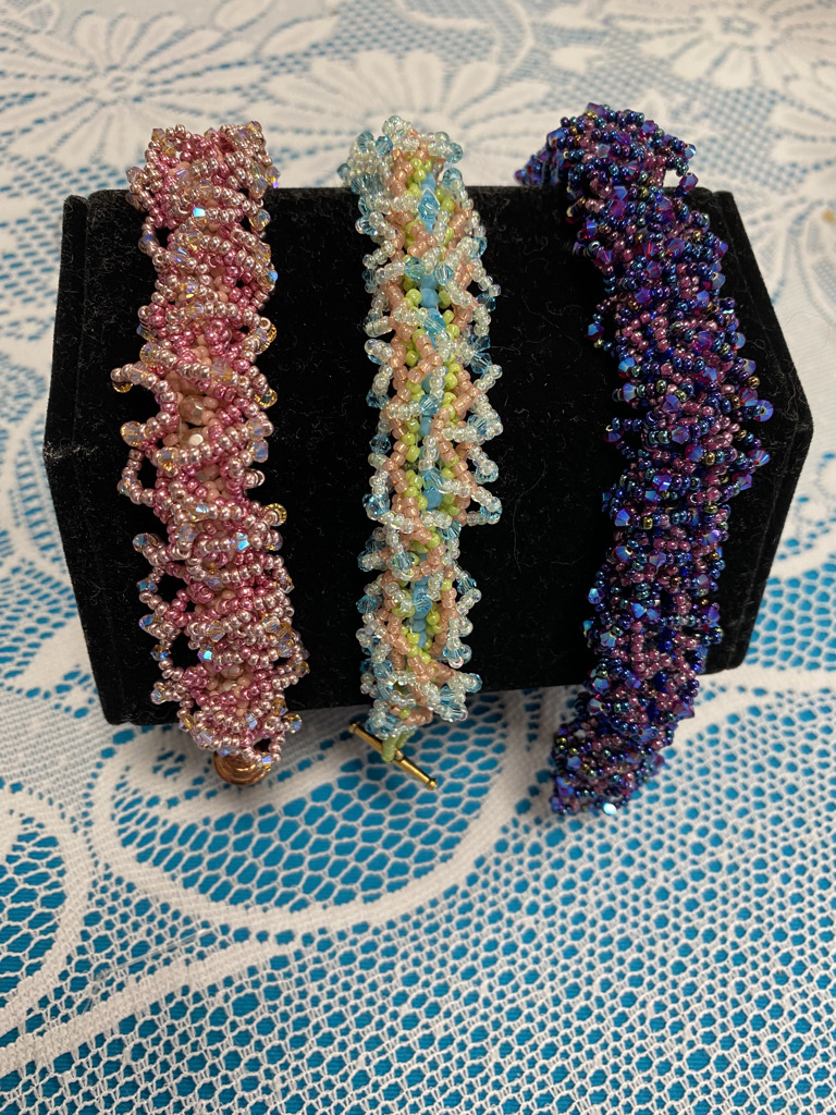 Store Kits 06/24 1-4pm Butterfly Garden Bracelet Kit - Linda Welsh