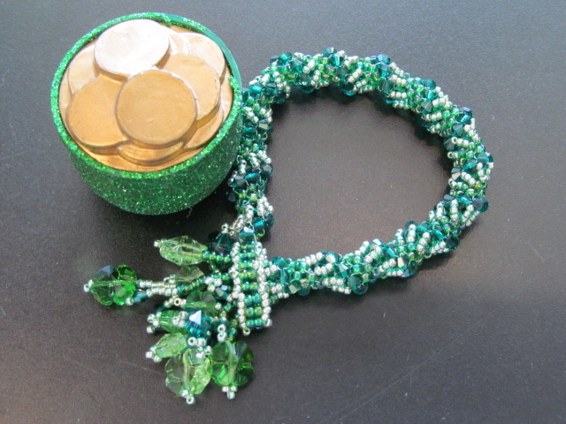 Store Kits 03/03 1-4pm AK BBS Shamrock Sparkle Dash & Dot Kit