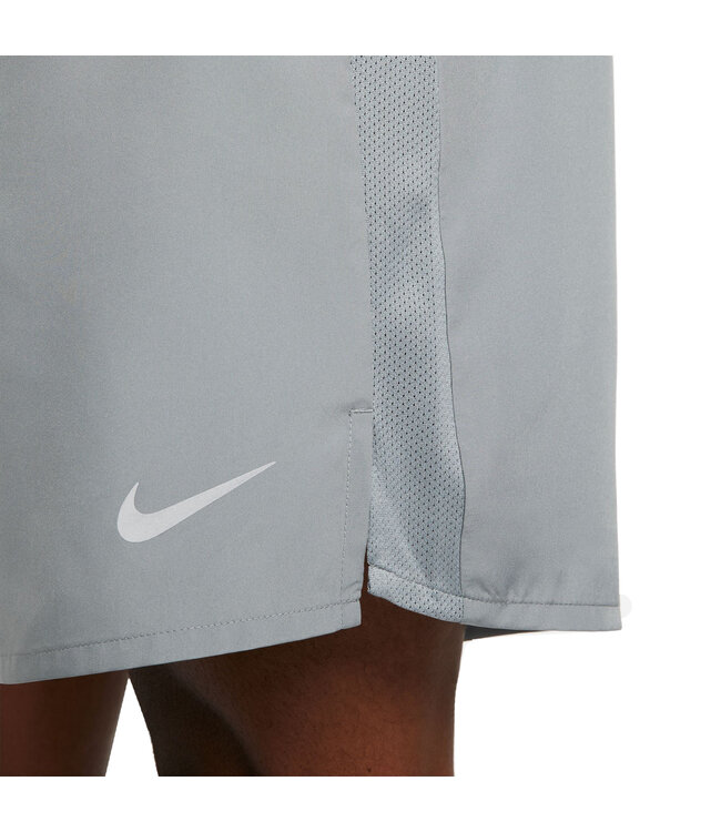 Nike Challenger Men's Dri-FIT 2-in-1 Versatile Shorts
