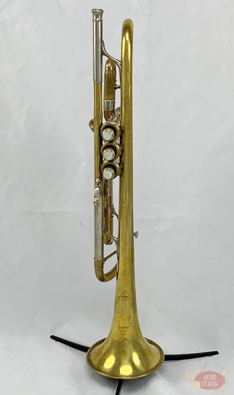 Buescher Used Buescher 225 400 Series Bb Trumpet - 3162XX