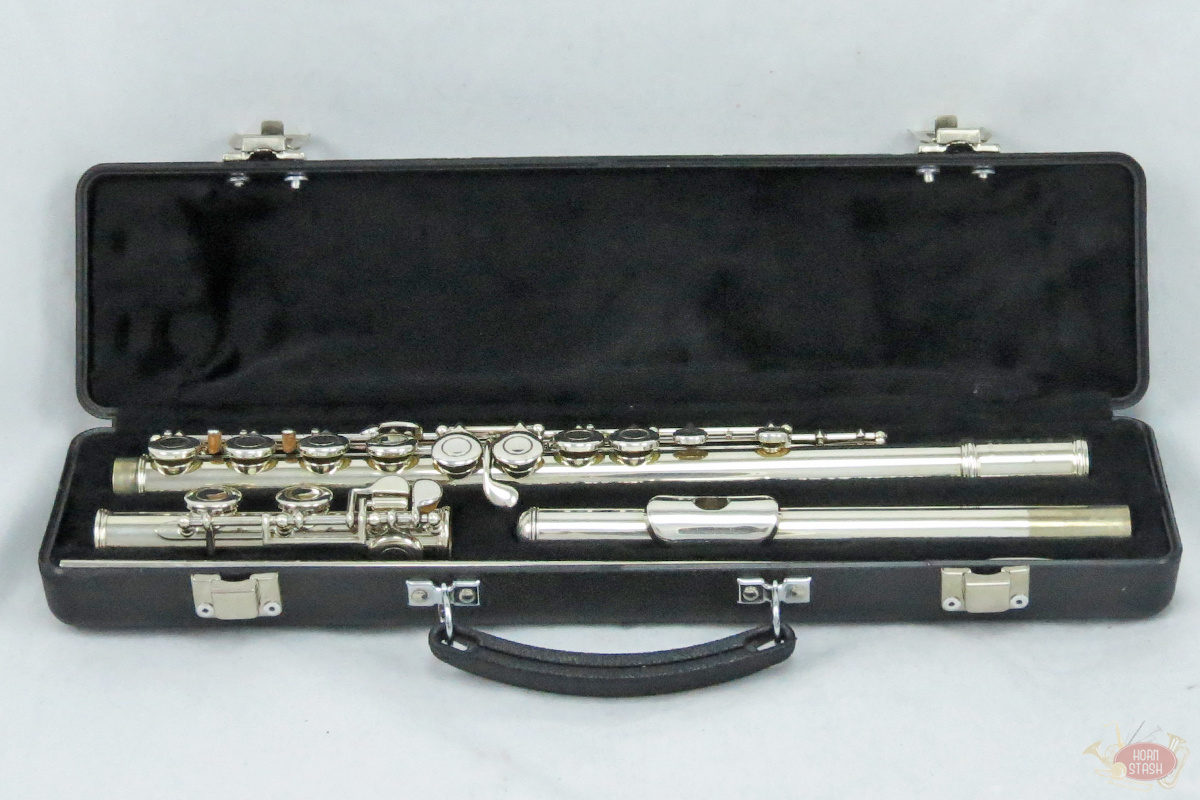 Armstrong Armstrong 104 Flute Rental Return