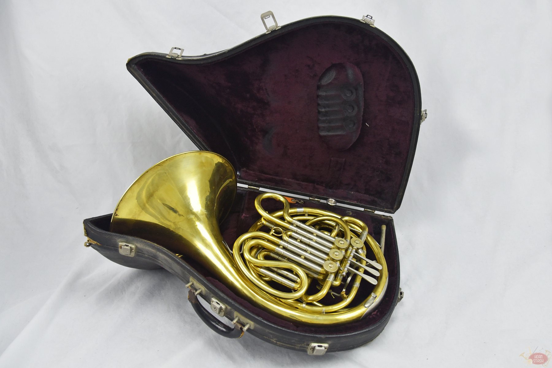 Holton Used Holton 77 Double French Horn  - 3518XX