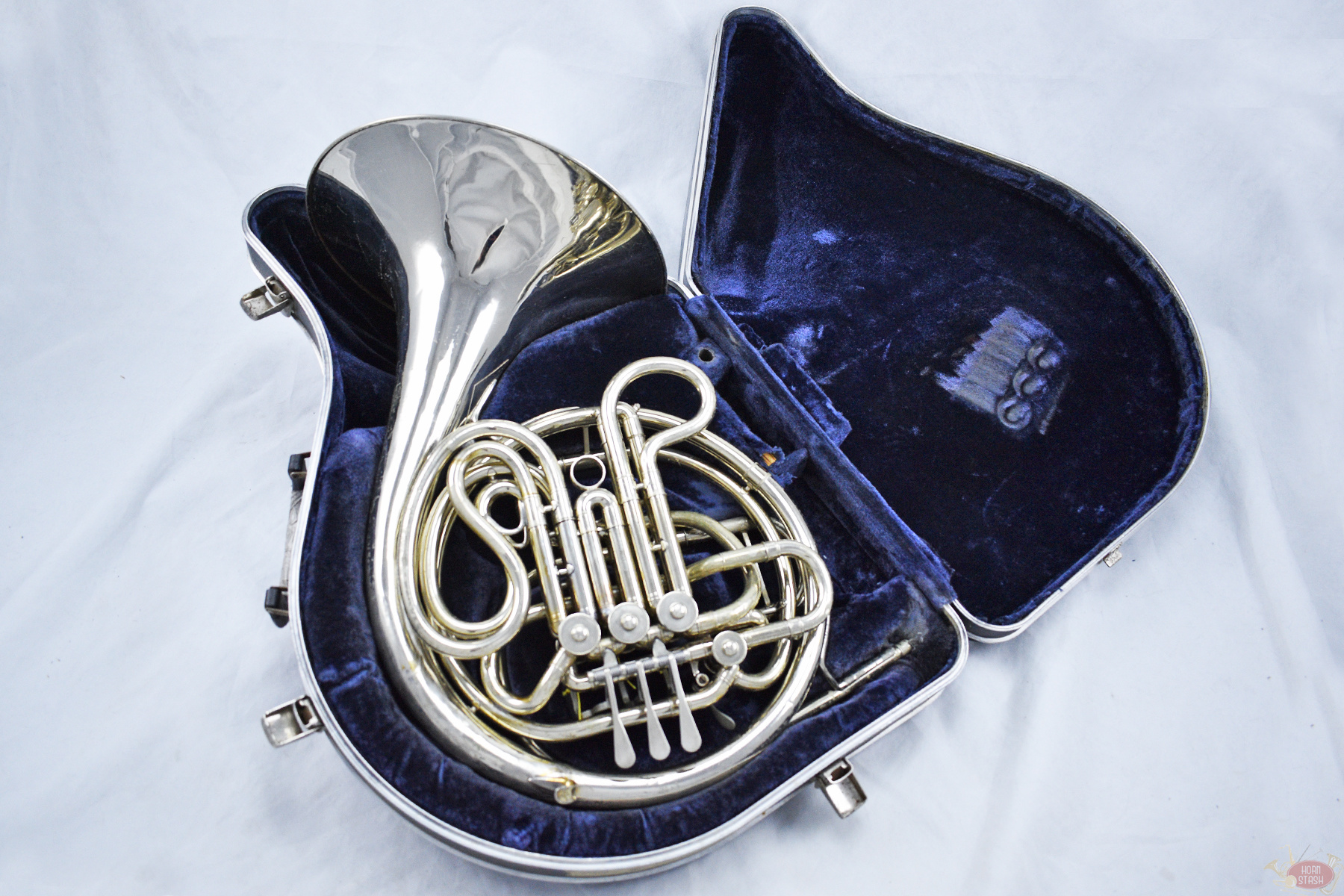 Conn Used Conn 8D Double French Horn - HG2400XX