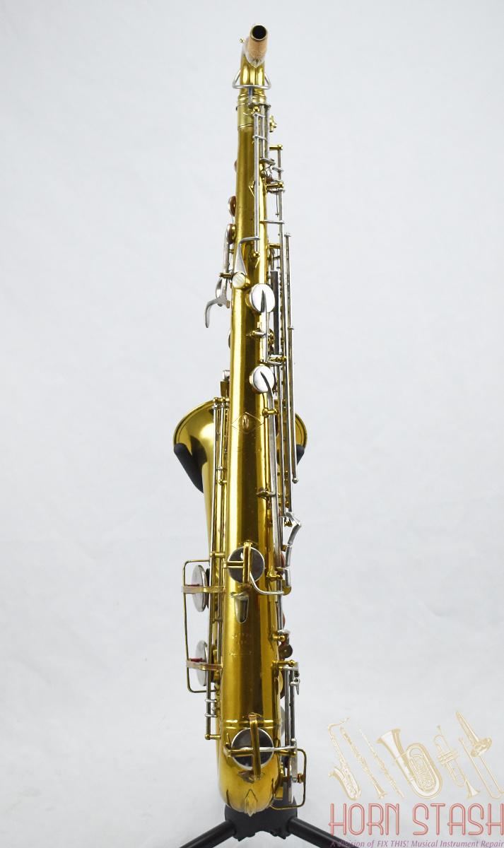 Buescher Used Buescher 156 Aristocrat Tenor Saxophone - 3145XX
