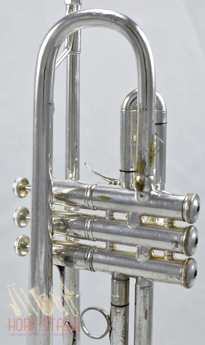 Bach Used Bach 180S25 Stradivarius Bb Trumpet (Lightweight Corporation Bell) - 648XX