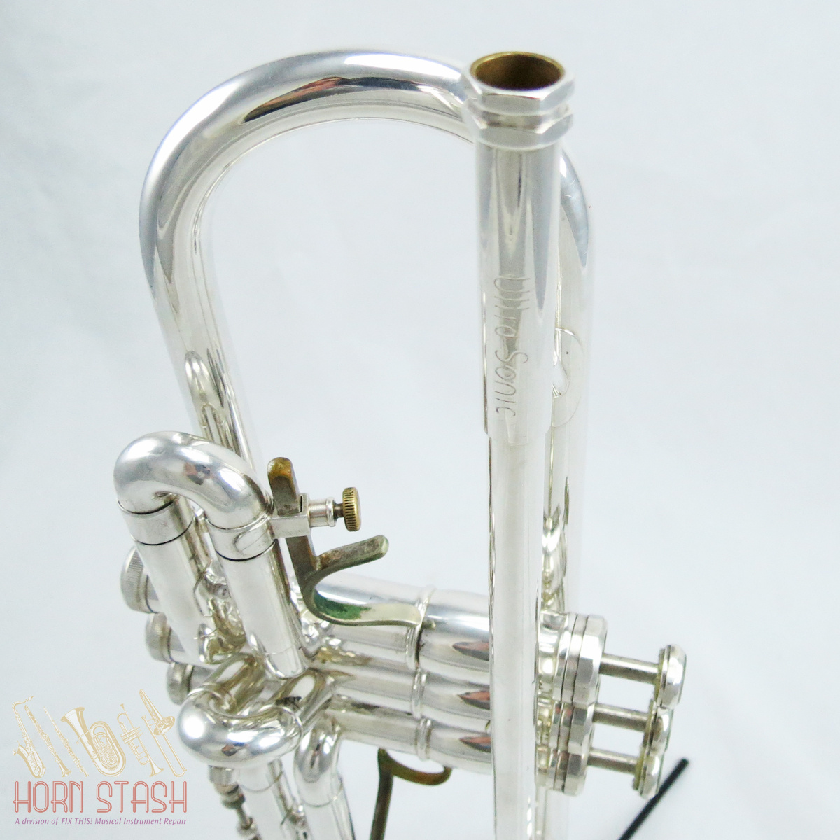 Used Olds Super Star Bb Trumpet - 8672XX - Horn Stash