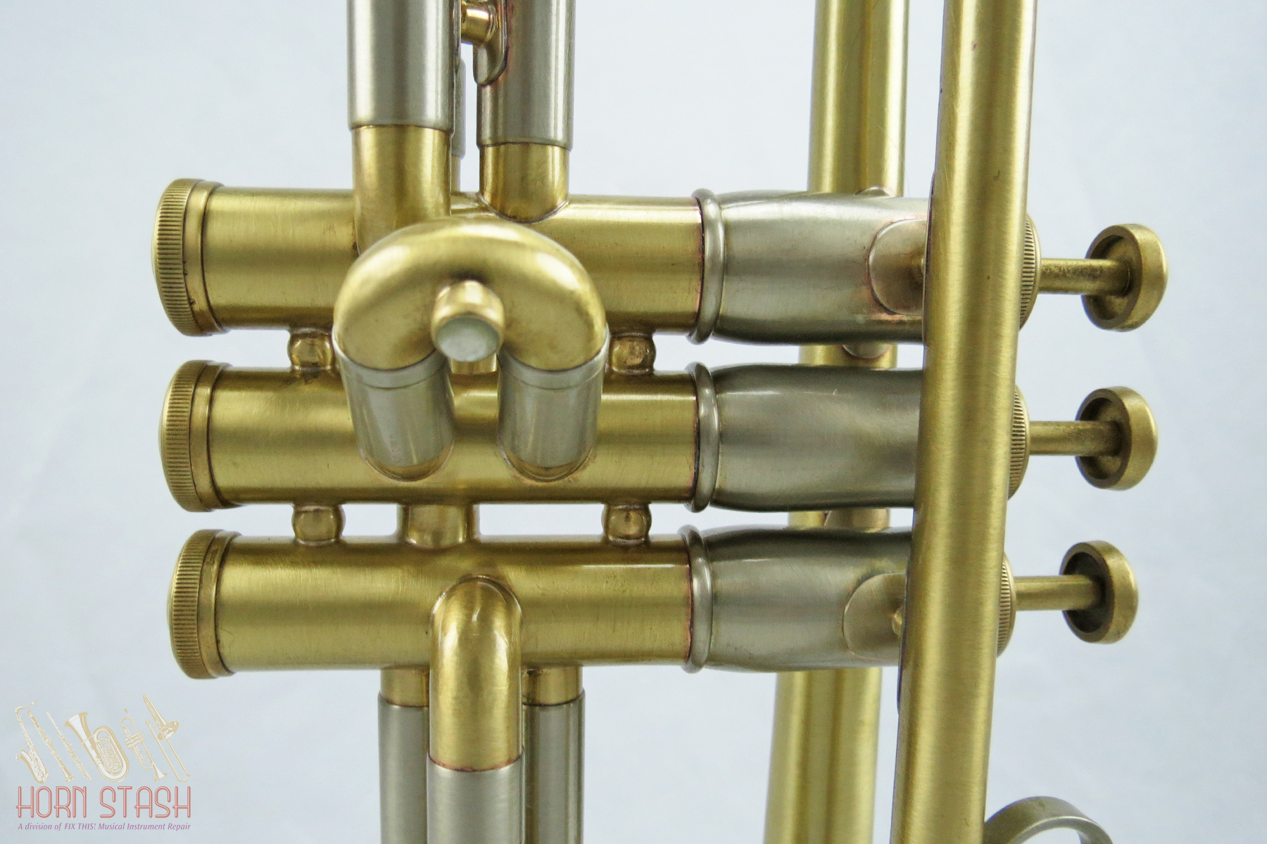 Olds Used Olds Super Bb Trumpet - 6794XX