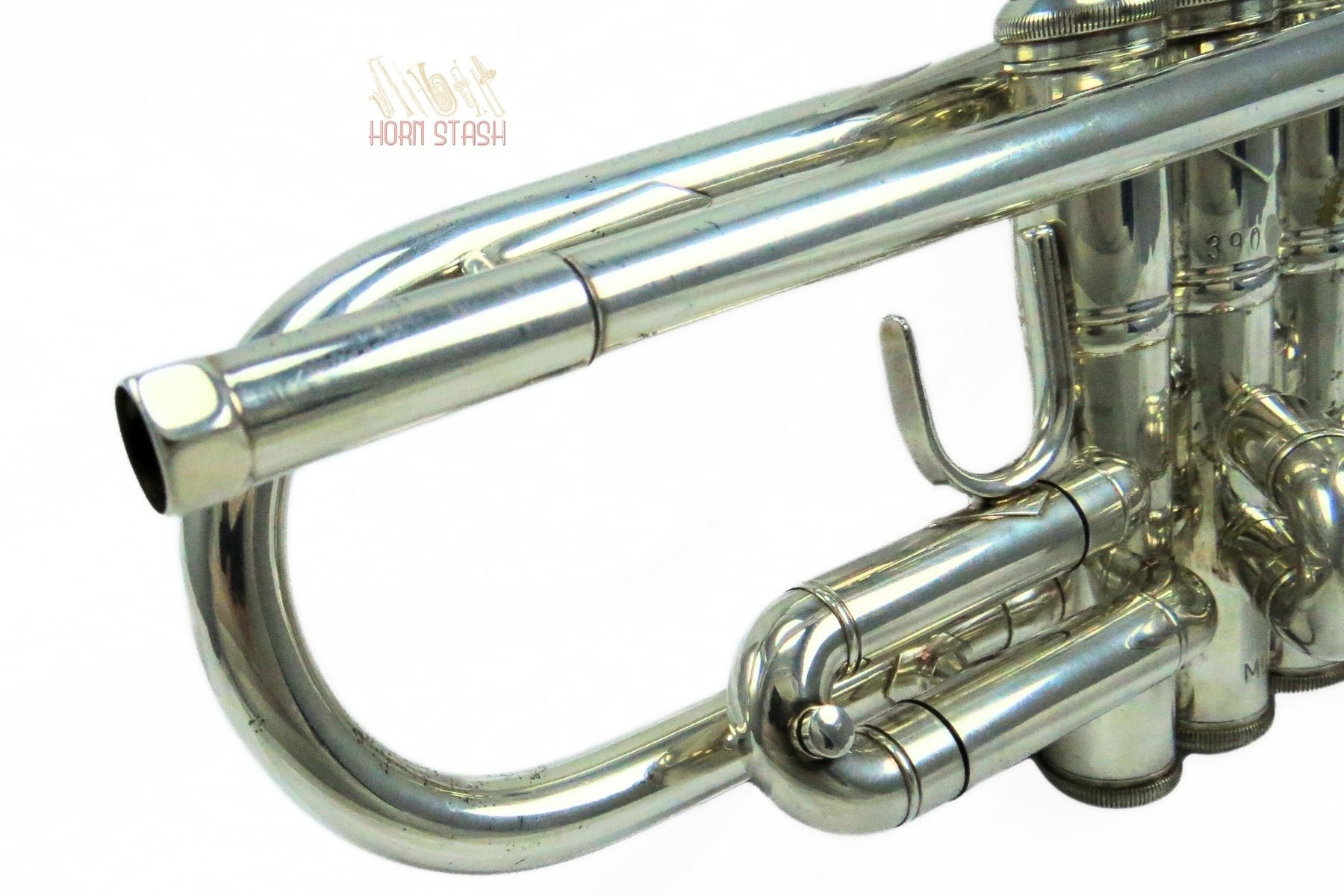 Bach Used Bach Stradivarius 180S37 Bb Trumpet  - 3903XX