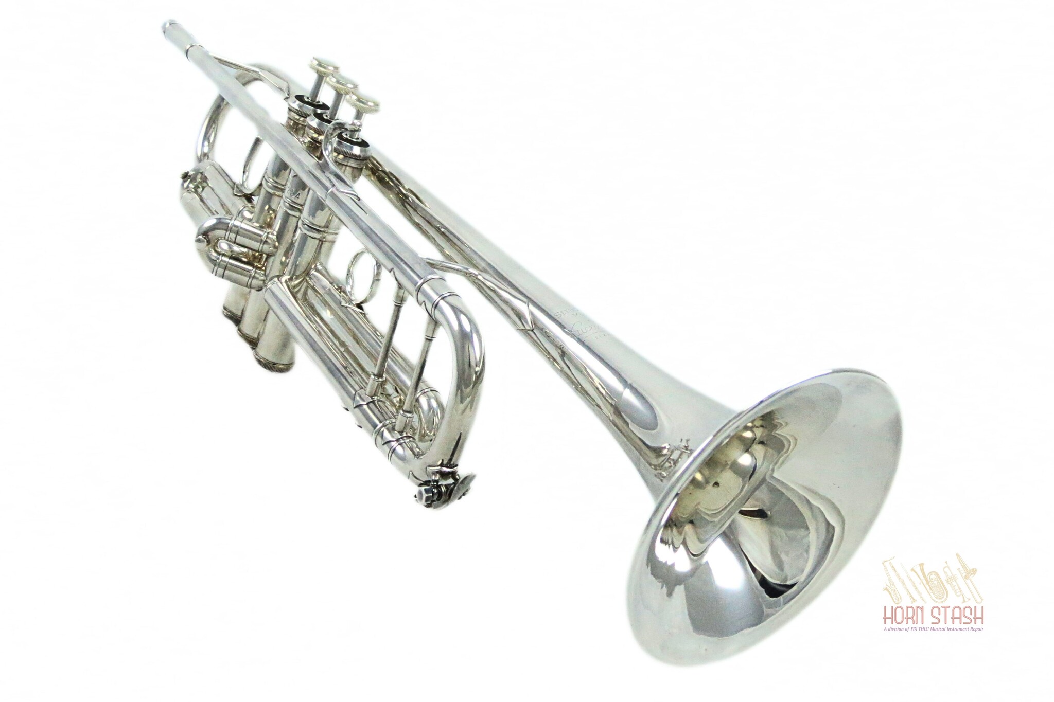 Bach Used Bach Stradivarius 180S37 Bb Trumpet  - 1322XX