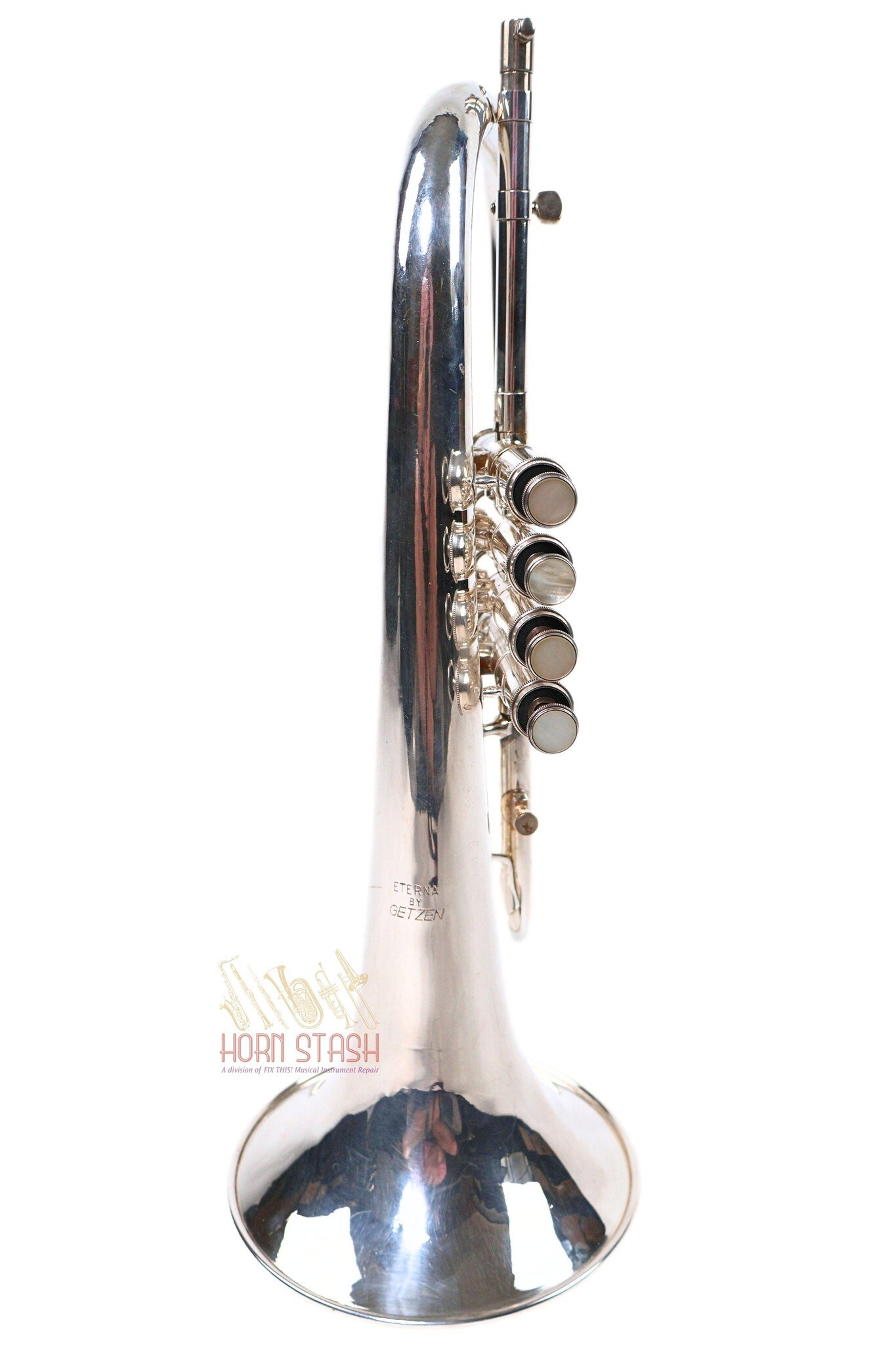 Getzen Used Getzen Eterna 4-valve Flugelhorn - KH15XX
