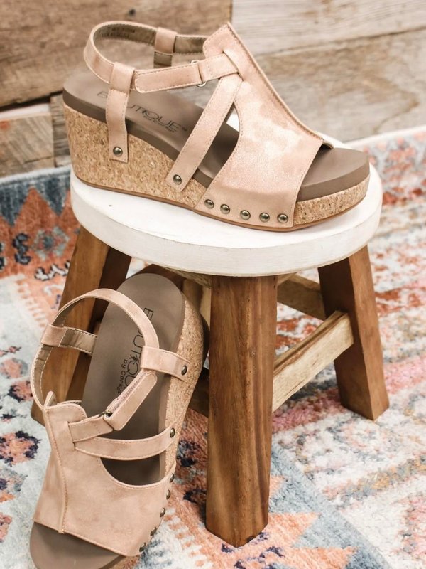 BOUTIQUE SELTZER WEDGE