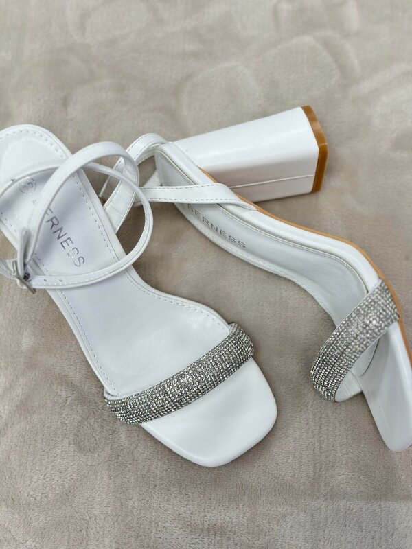 BERNESS INDIA HEEL