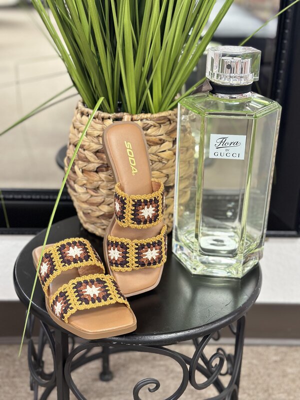 SODA MOCHI SANDAL