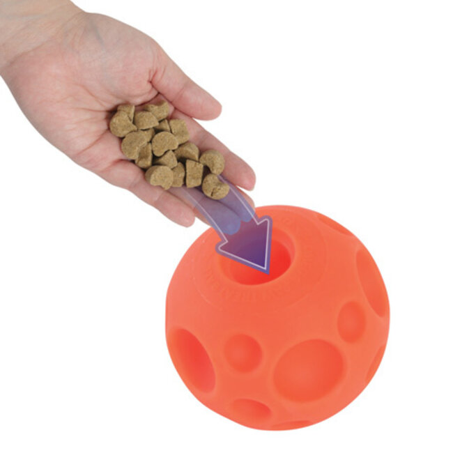 Omega Paw Tricky Treat Ball Medium