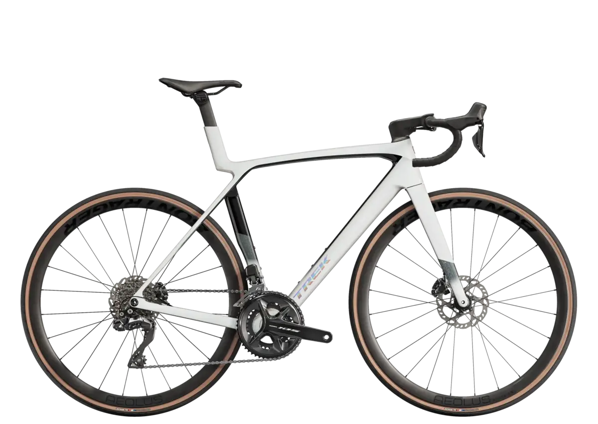 TREK Madone SL 6 Gen 8 - Piermont Bicycle Connection TREK Madone SL 6 Gen 8 - Piermont Bicycle Connection