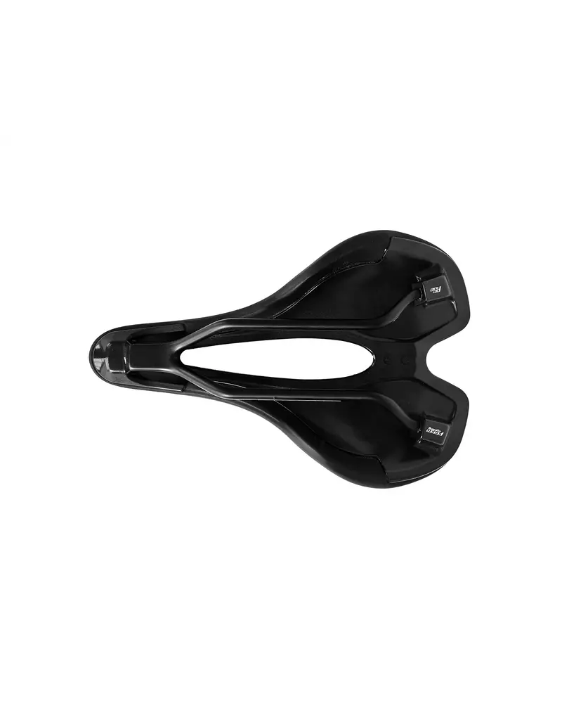 Form FORM THRONE RS CARBON RAIL