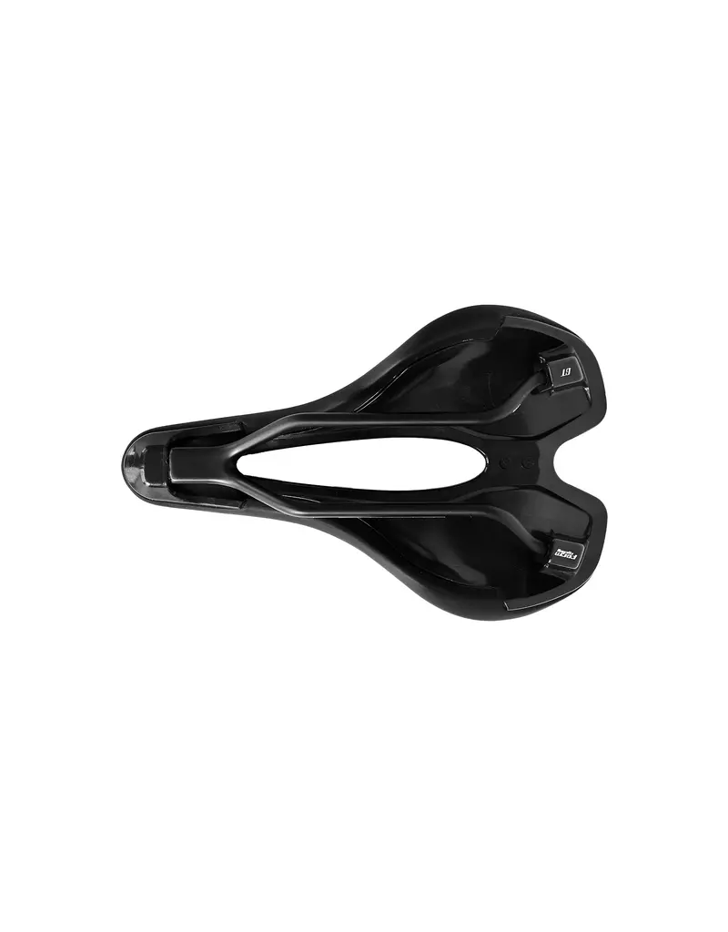 Form FORM THRONE GT CARBON RAIL