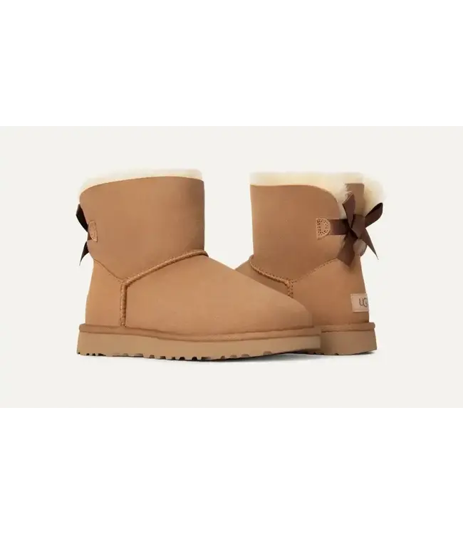 UGG W's Mini Bailey Bow II
