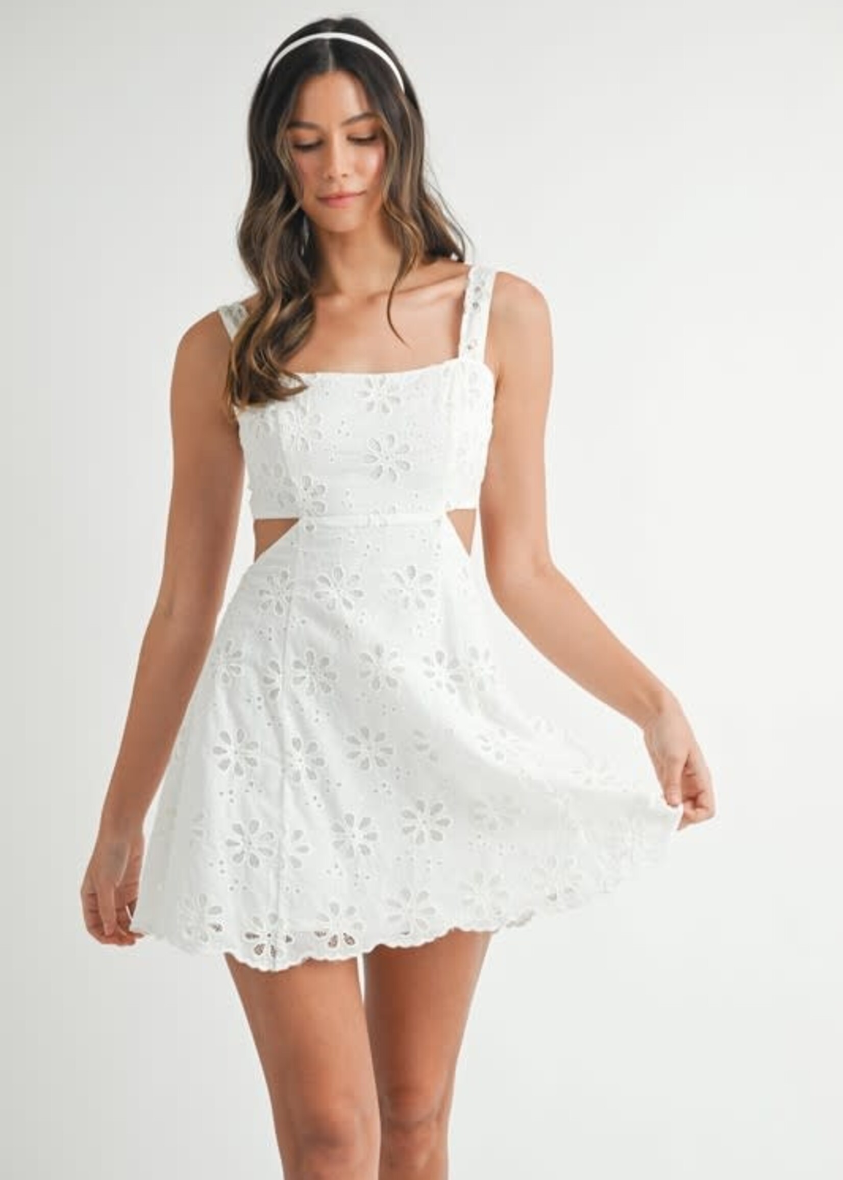 Pretty White Floral Cut Out Dress