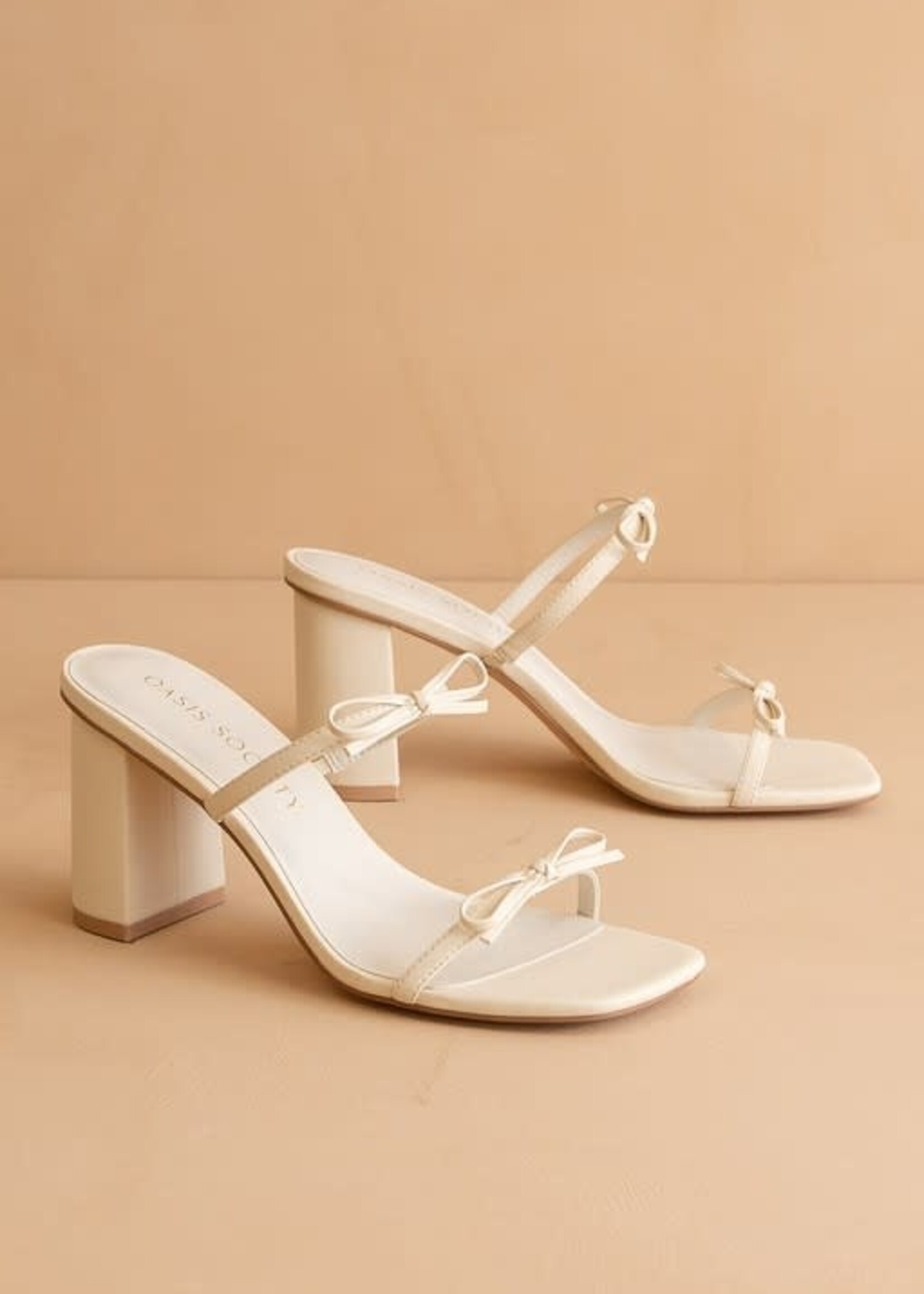 Bow Heels (2 Colors)