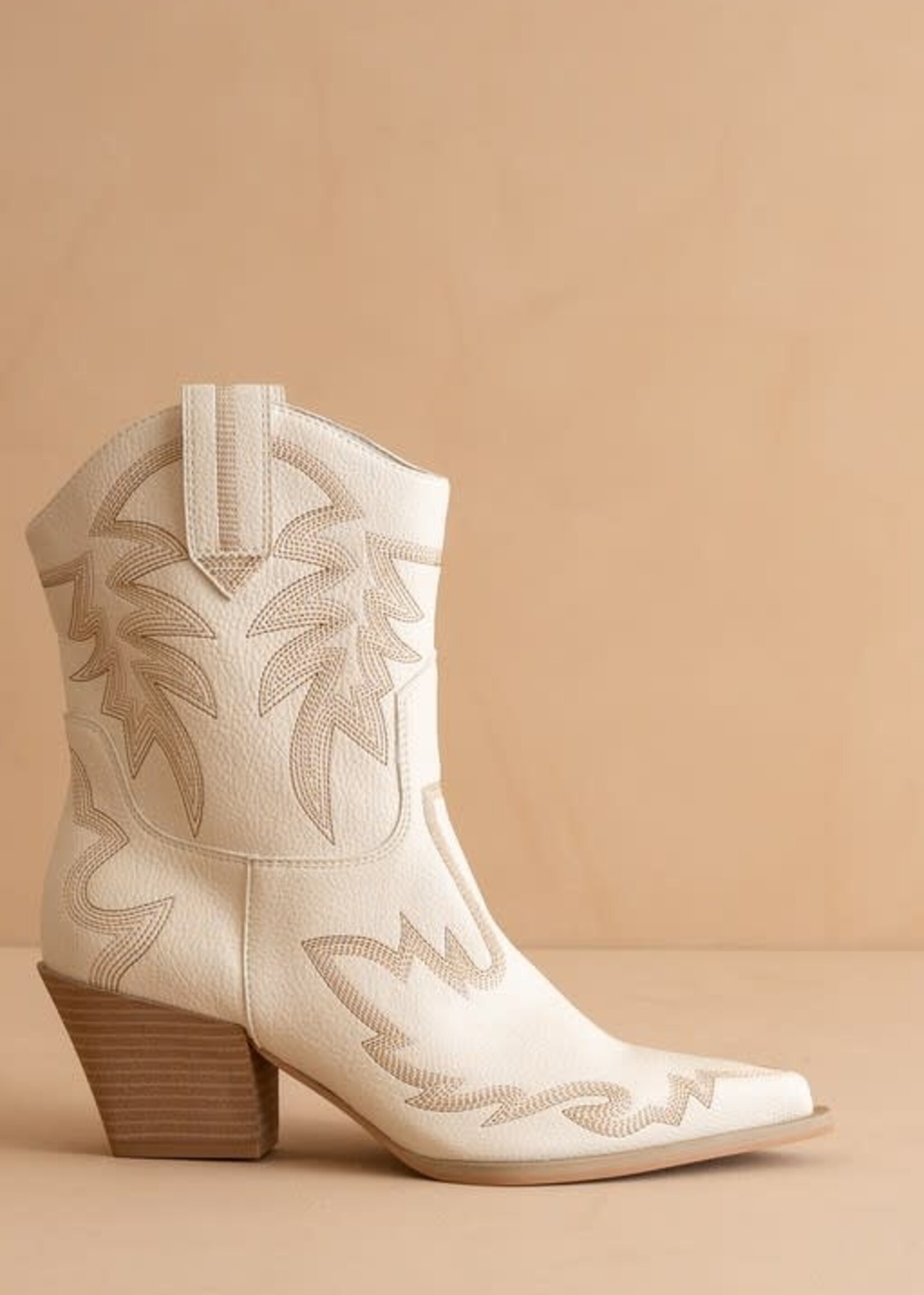 Embroidered Cowboy Boots (2 Colors)