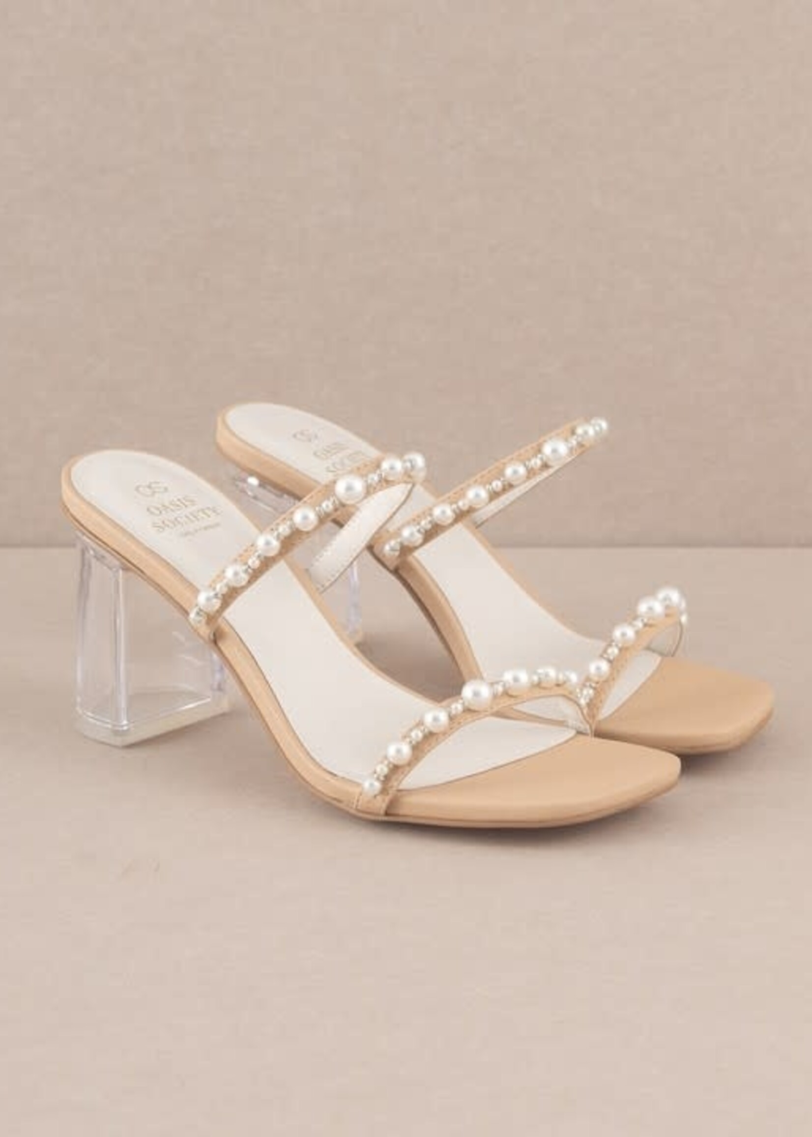 Pearl Details Heel