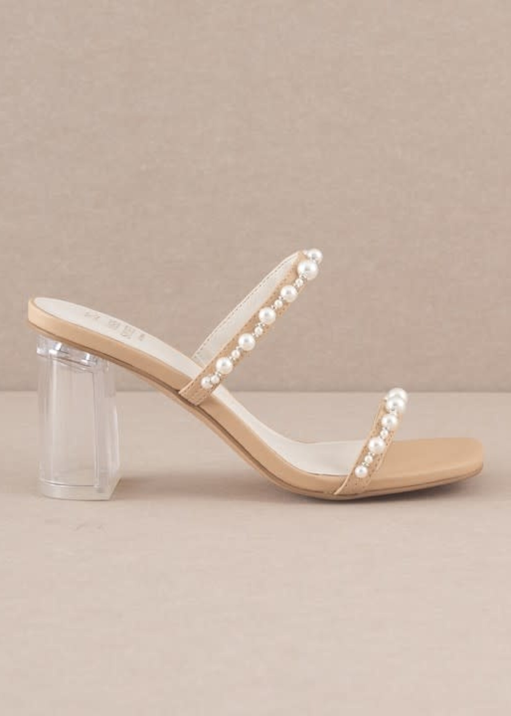 Pearl Details Heel