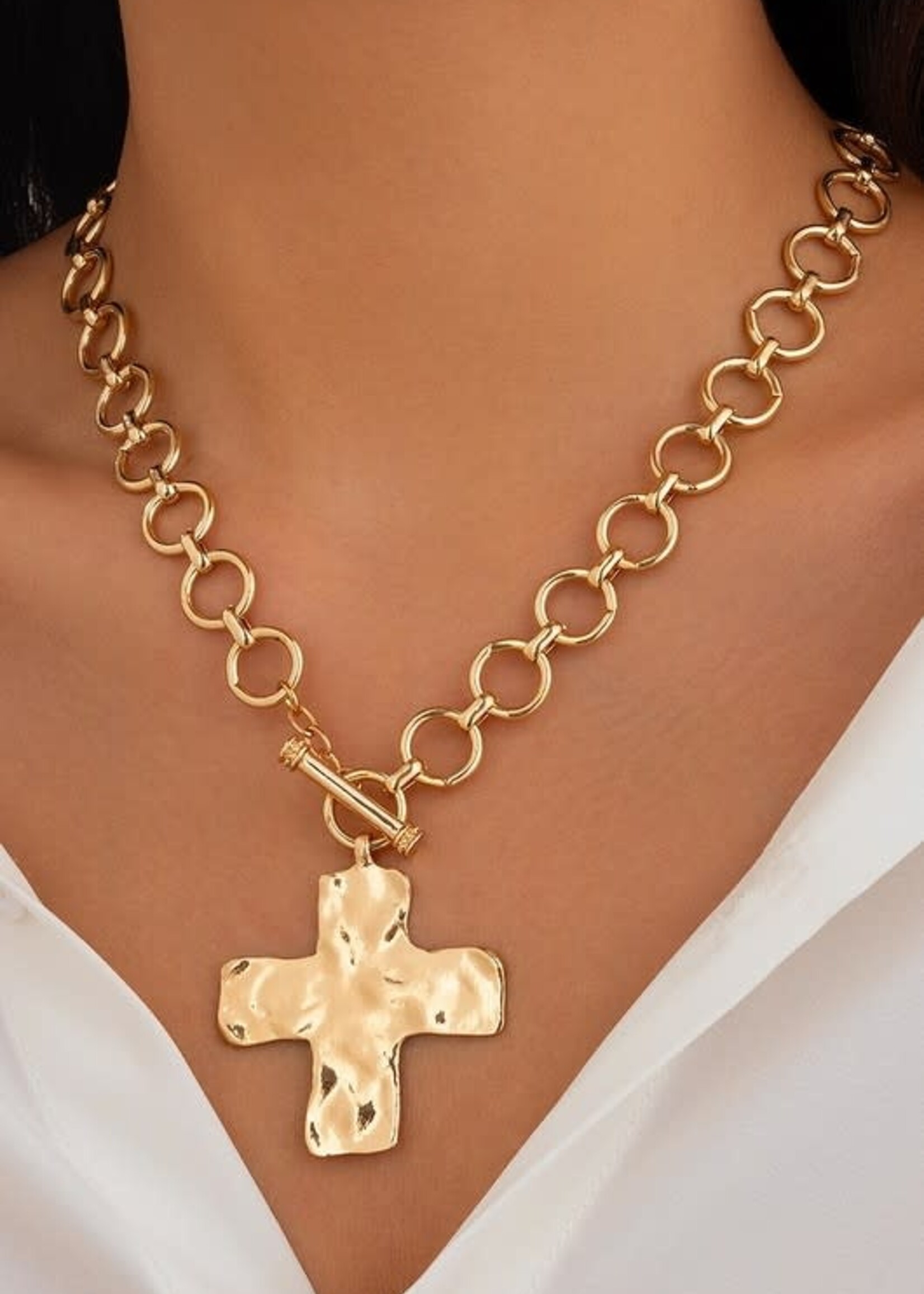 Hammered Cross Necklace (2 Colors)