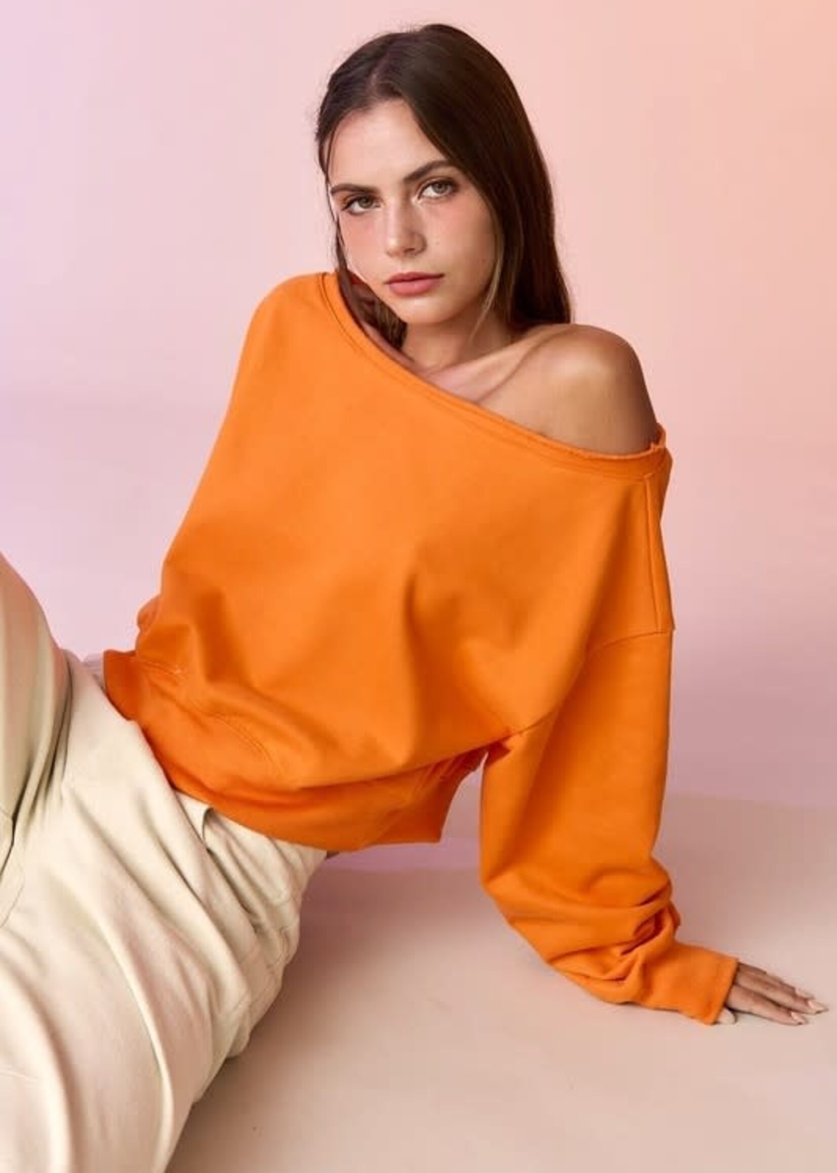 Off Shoulder Sweatshirt (6 Colors)