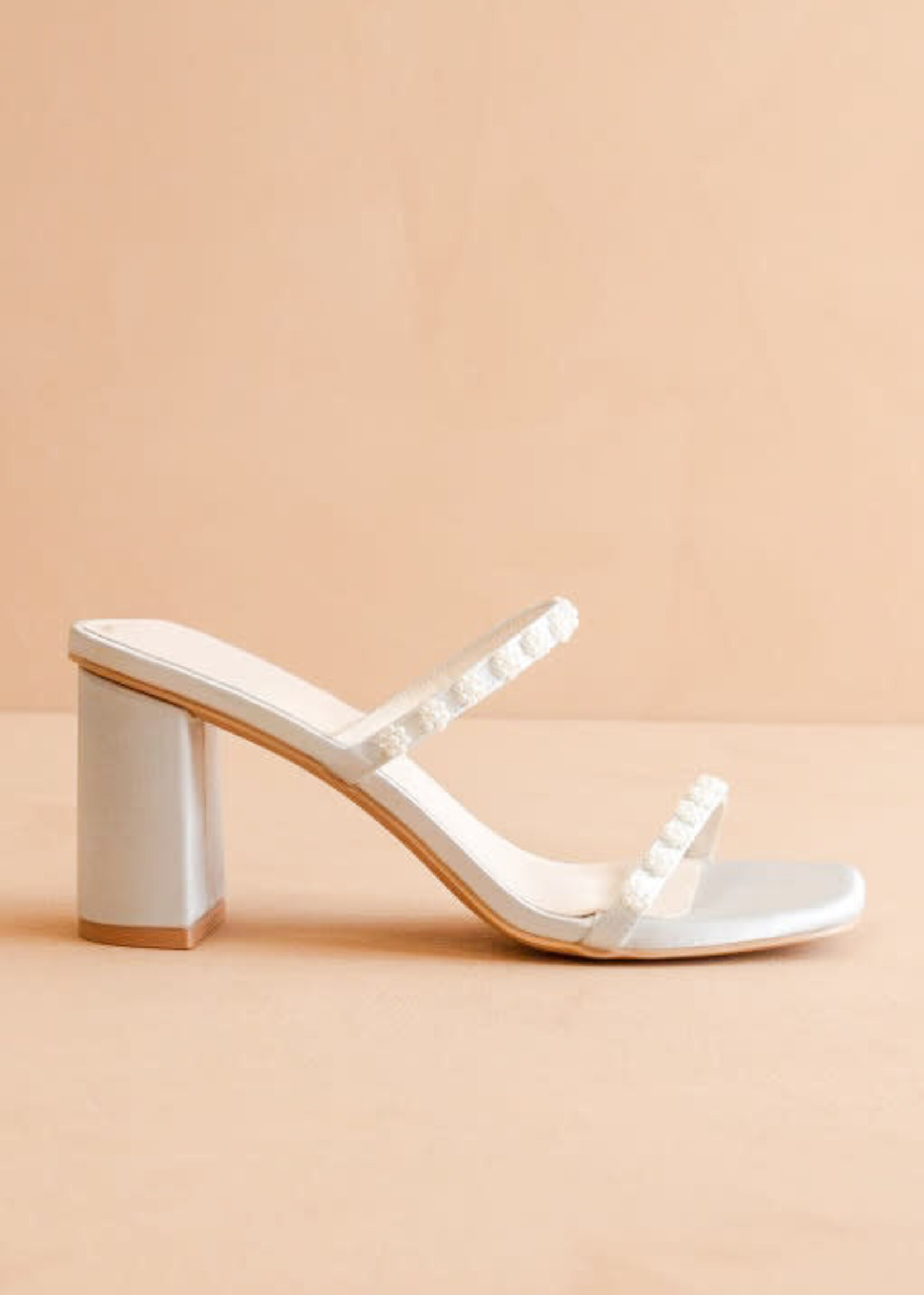 Beautiful Flower Beaded Heels (2 Colors)