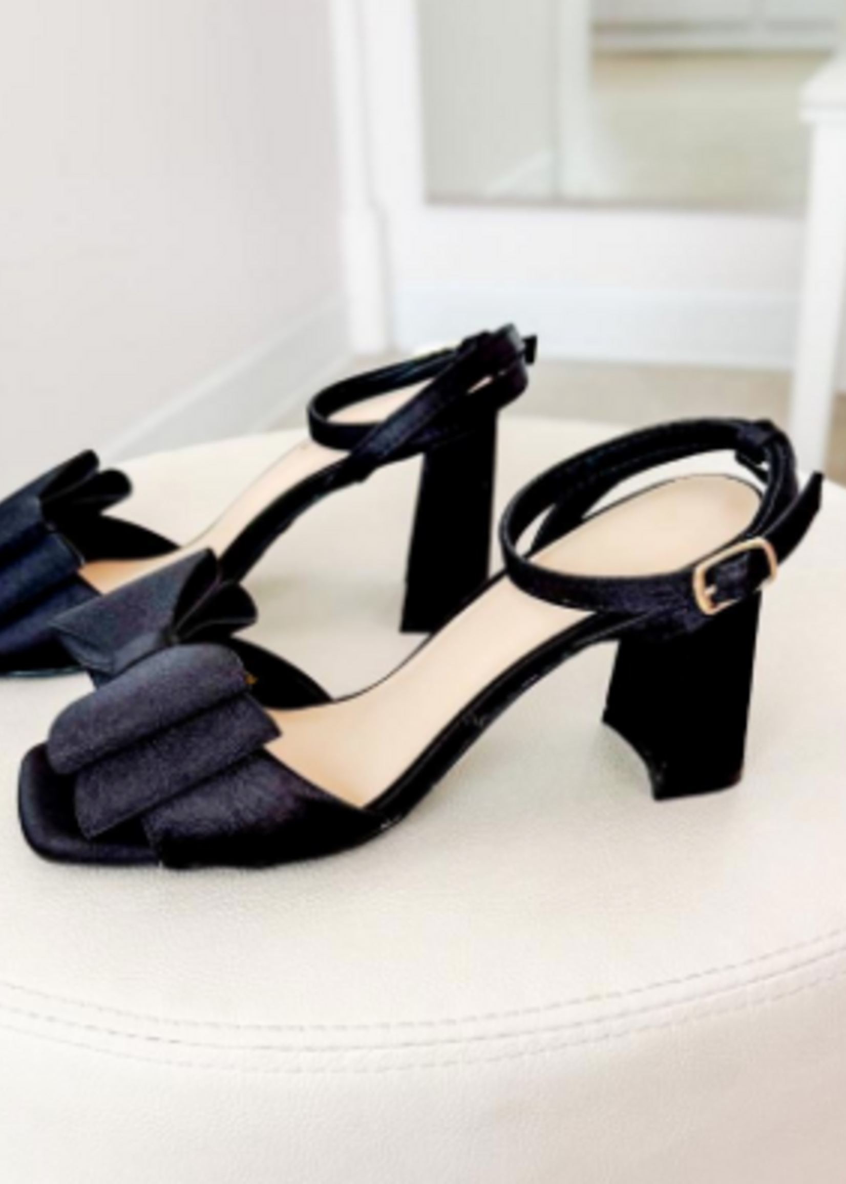 Black Bow Heels
