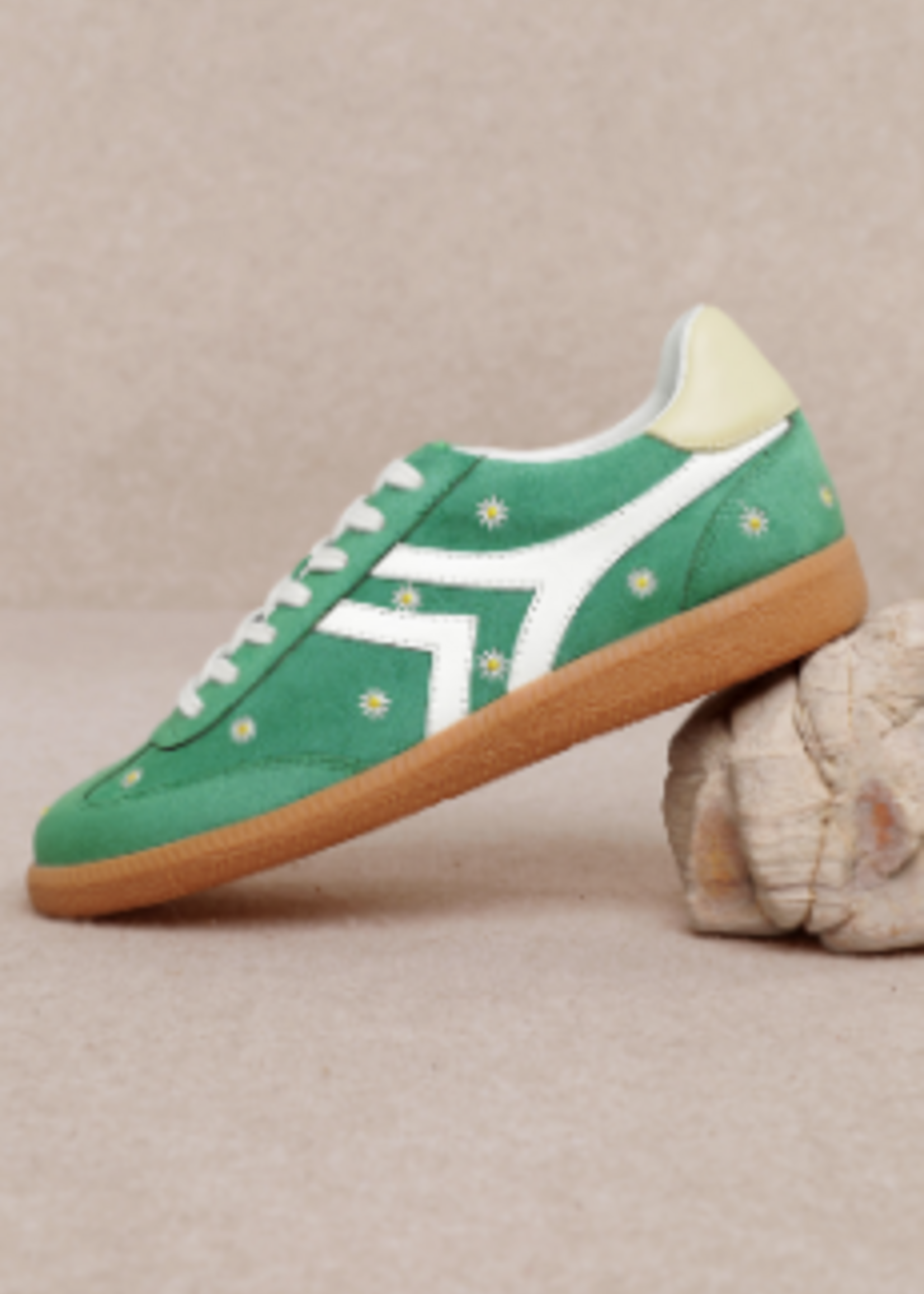 Xena Green Daisy Sneakers