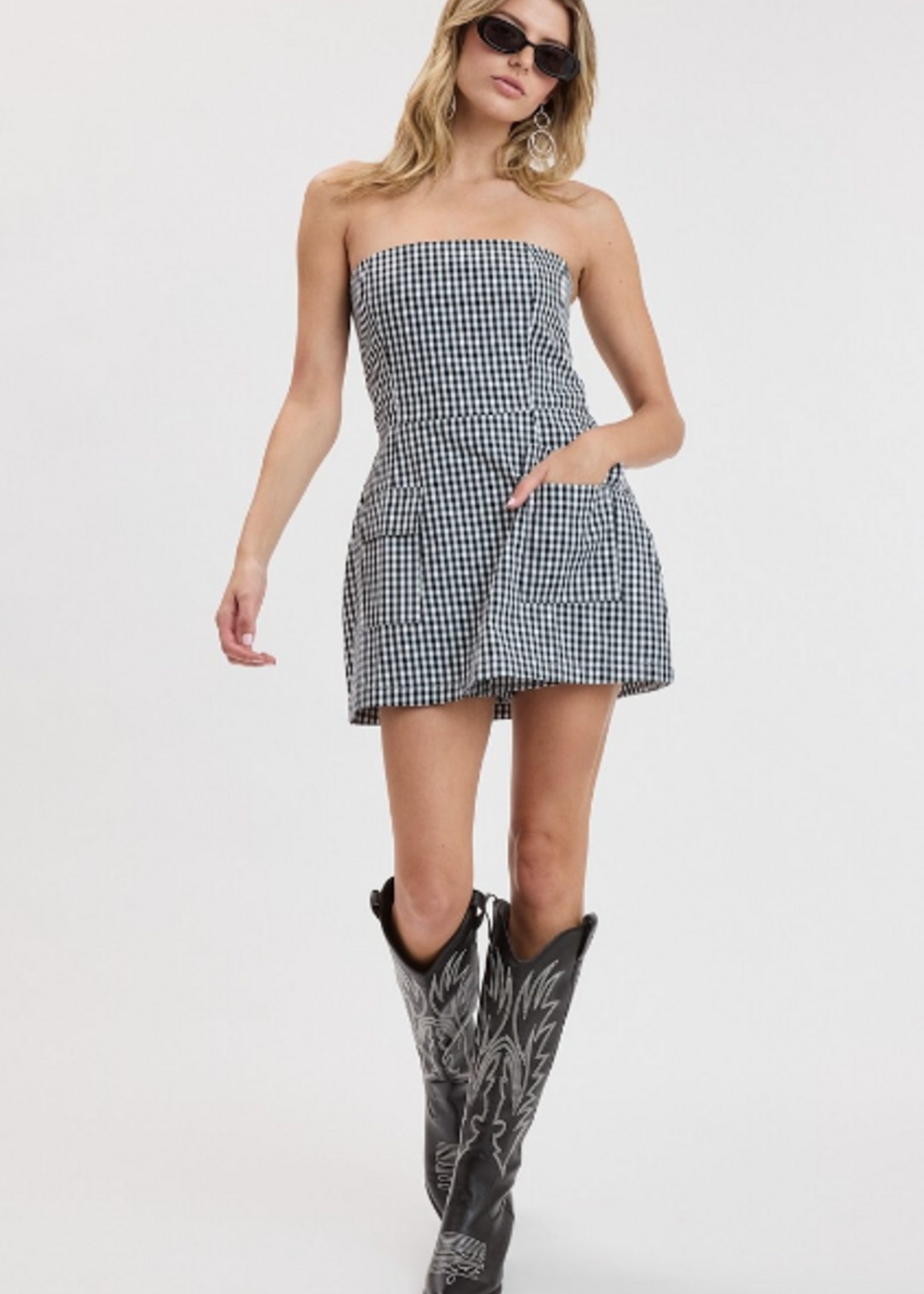 Check Me Out Romper (2 Colors)