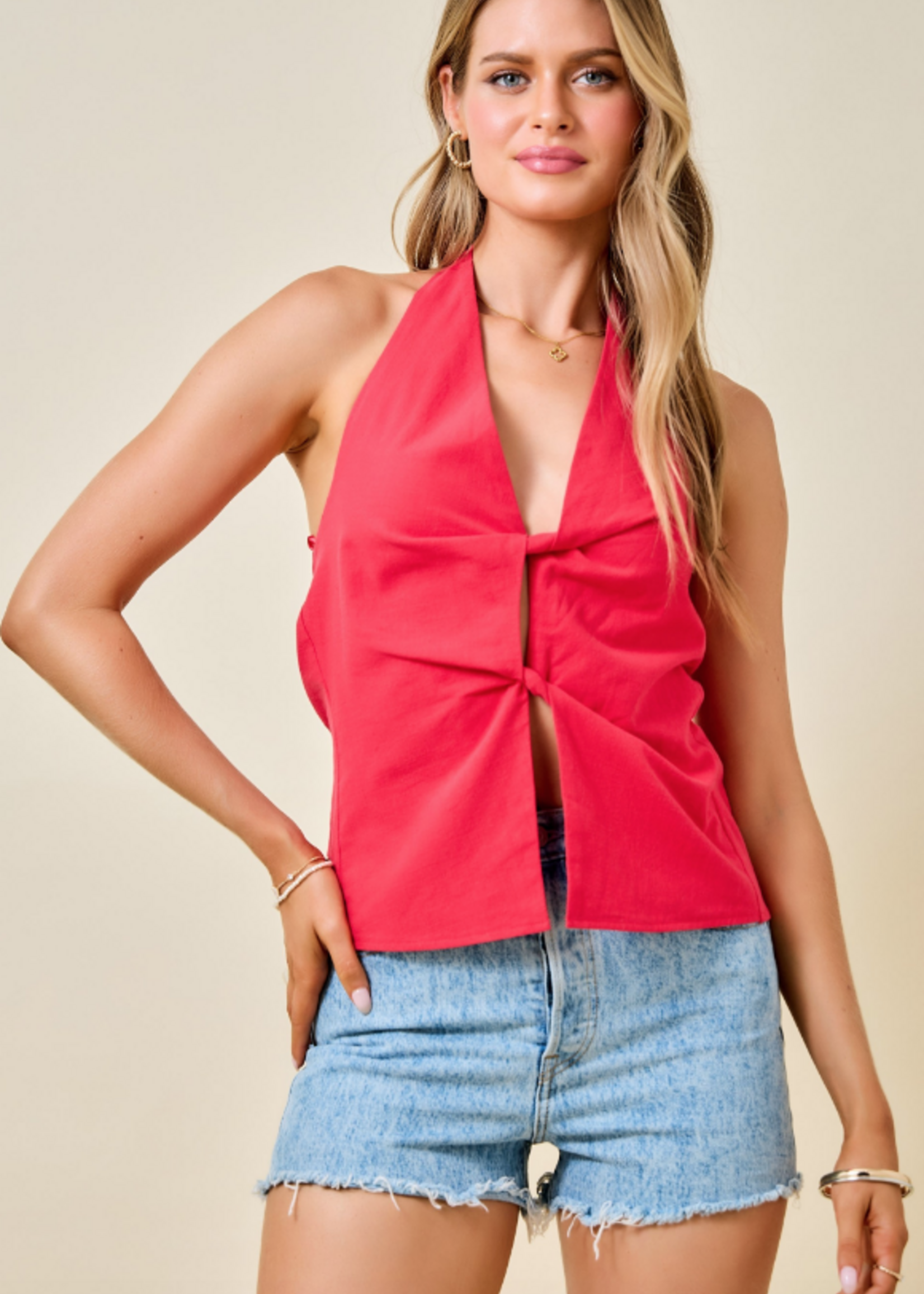 Twist On Things Red Top