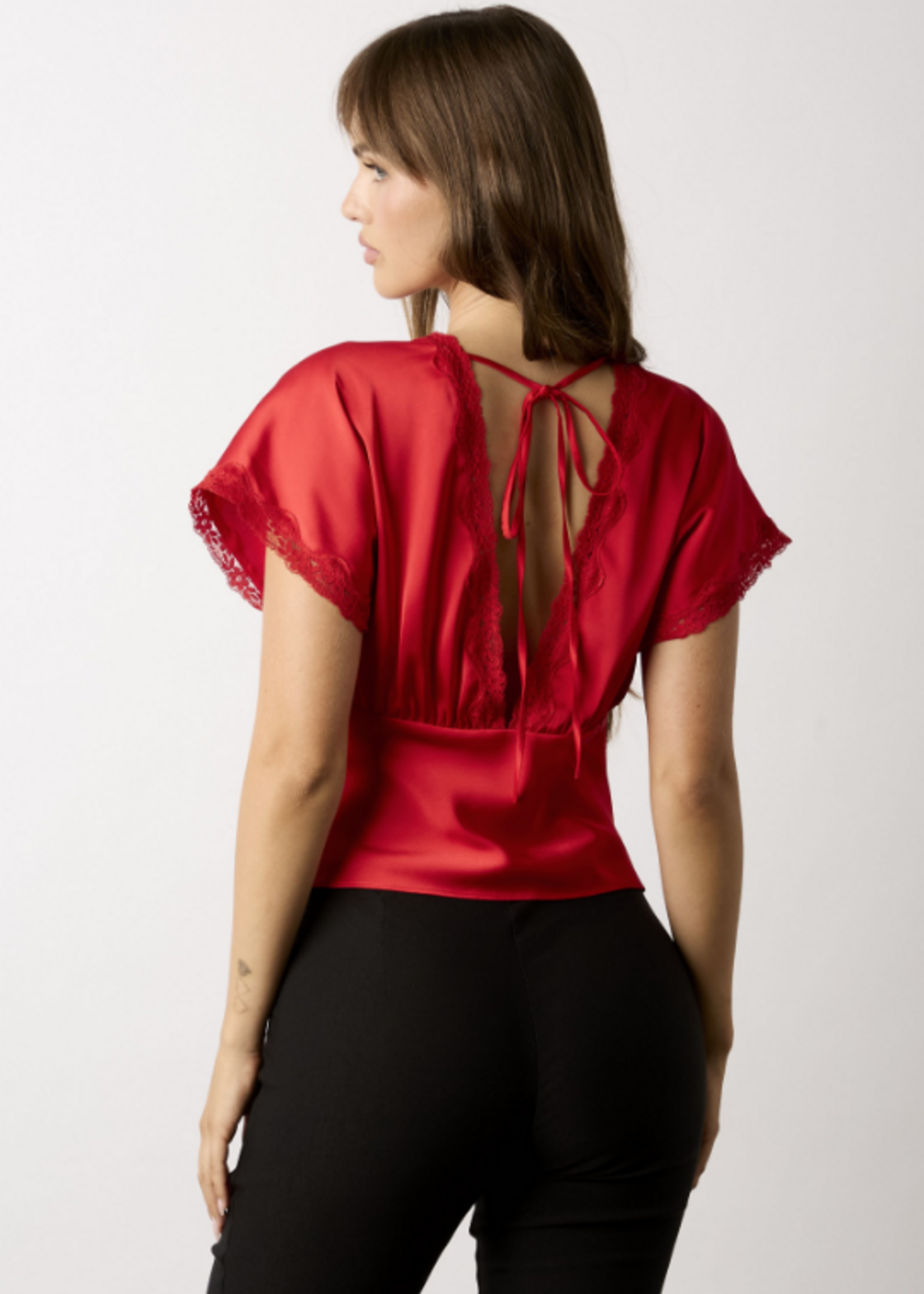 Lacey About It Top (2 Colors)