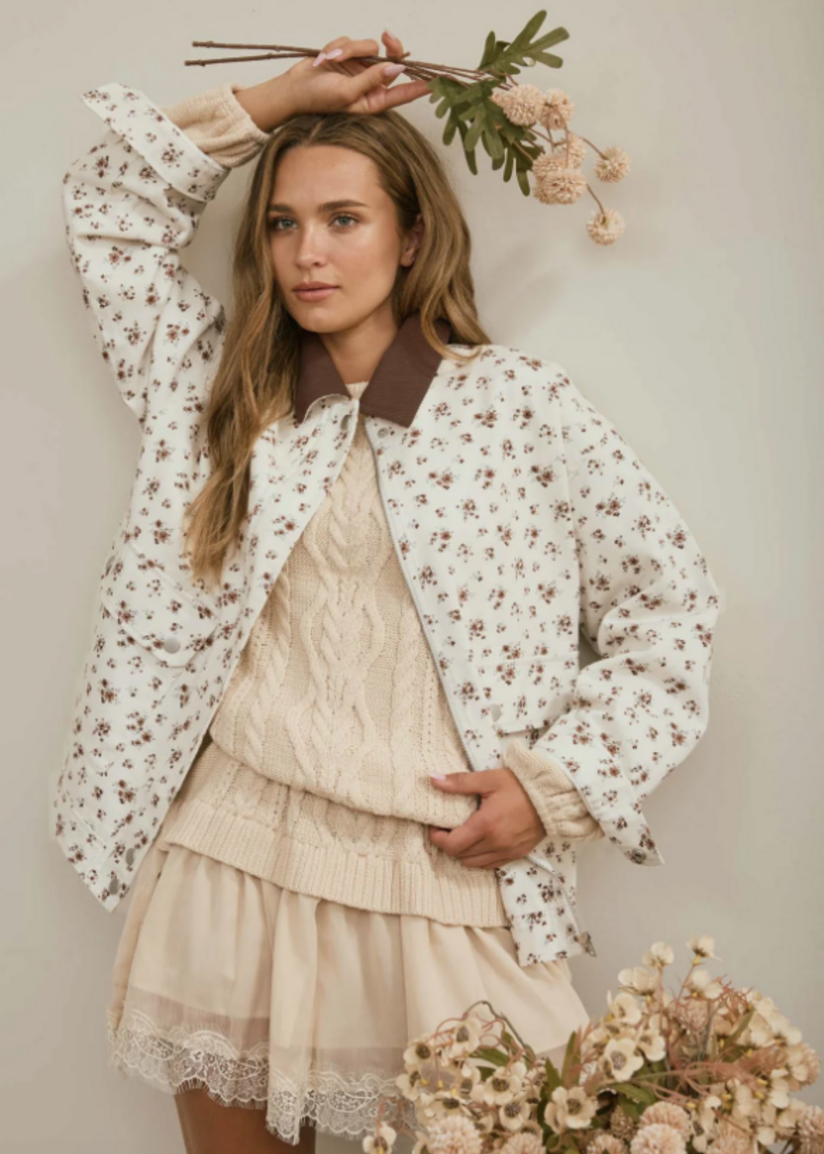 Floral Corduroy Collar Denim Jacket
