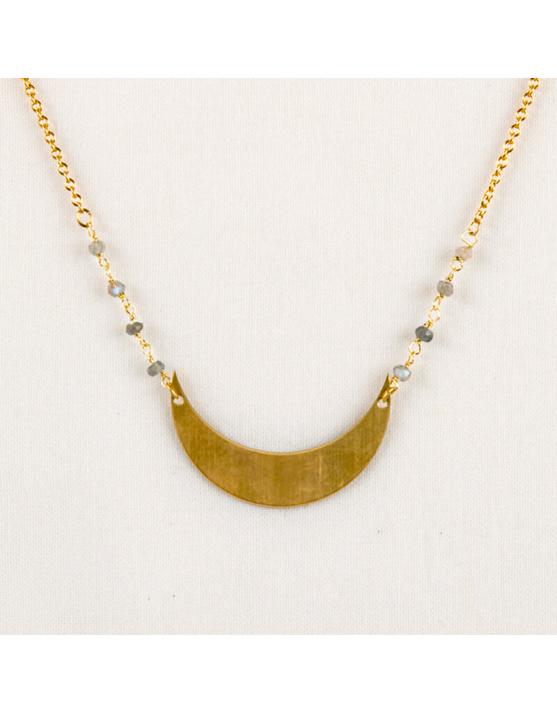 Altiplano Labradorite Moon Necklace