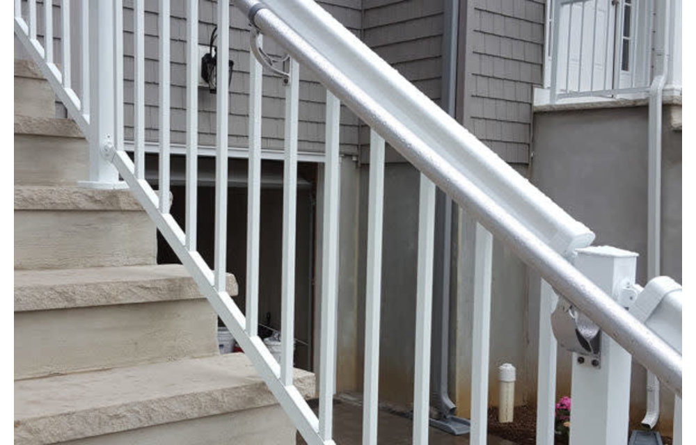 Regal ADA Handrail Round 8'