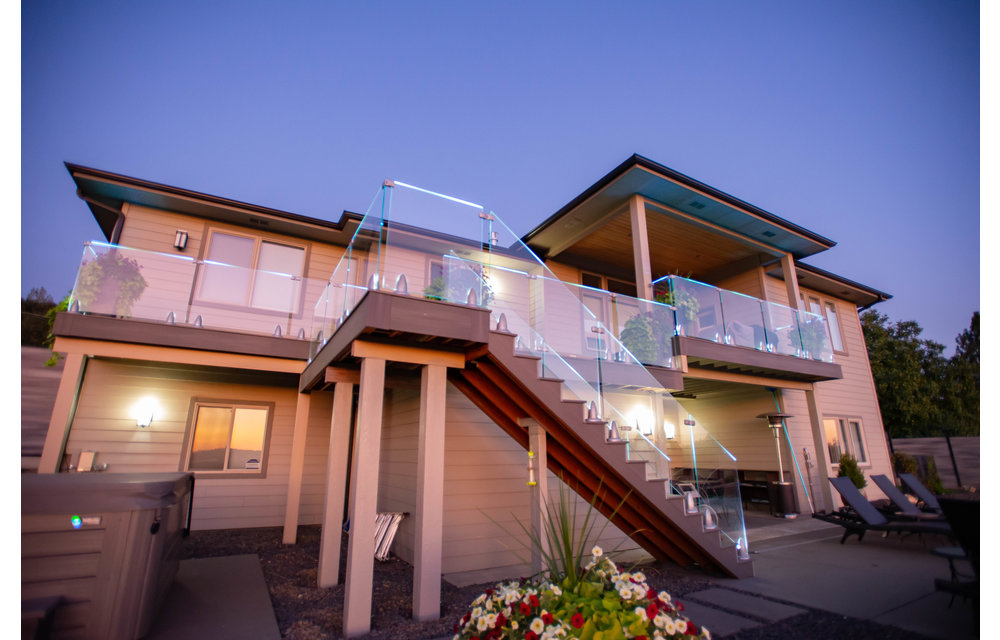 Crystal Rail Glass Mount