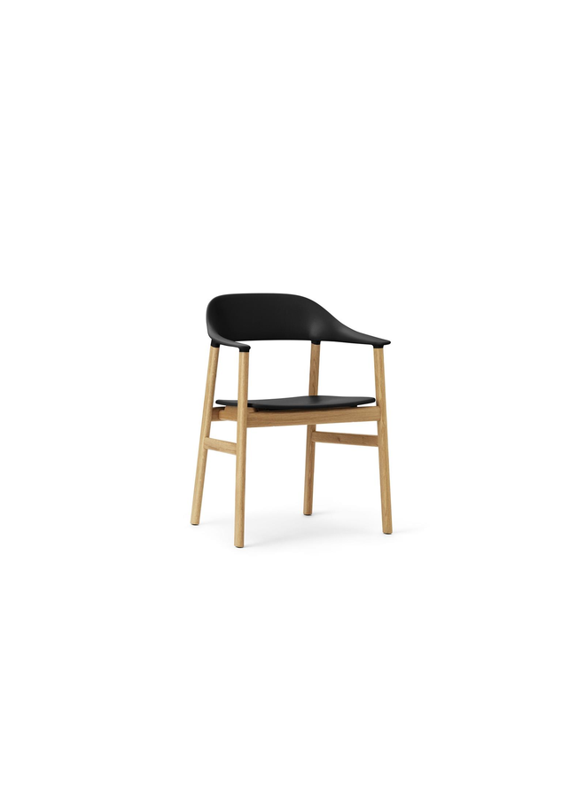 Herit Armchair Oak