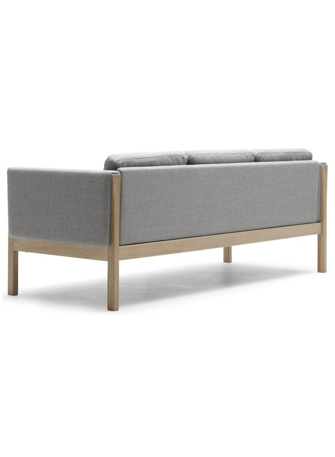 CH 163 Sofa Oak