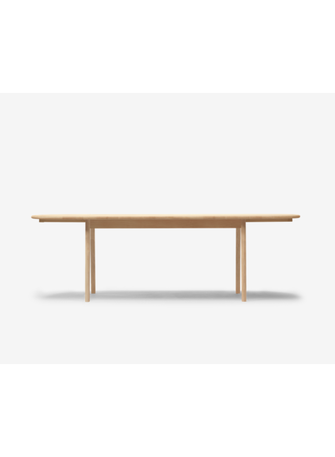 CH006 | Dining Table